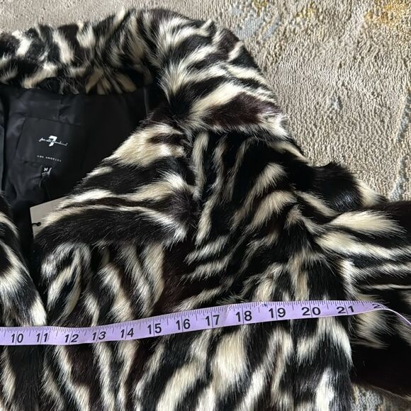 7 For All Mankind Women’s Faux Fur Zebra Print Jacket Sz M NWT - Picture 8 of 11